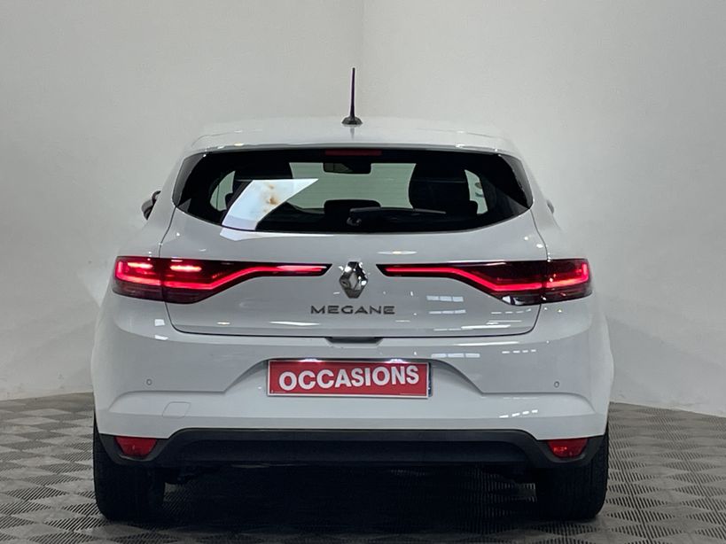 RENAULT MEGANE IV BERLINE 2021 - Photo n°6