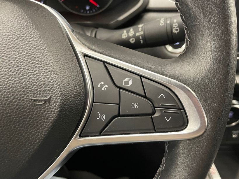 RENAULT CAPTUR 2022 - Photo n°18