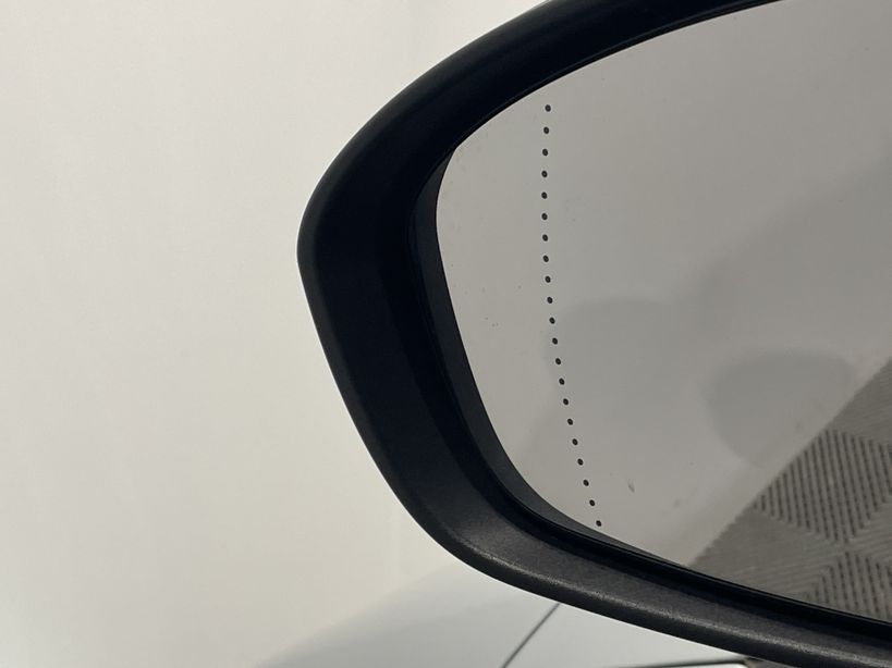 RENAULT MEGANE IV BERLINE 2021 - Photo n°45
