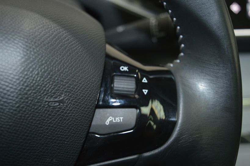 PEUGEOT 308 SW 2014 - Photo n°26