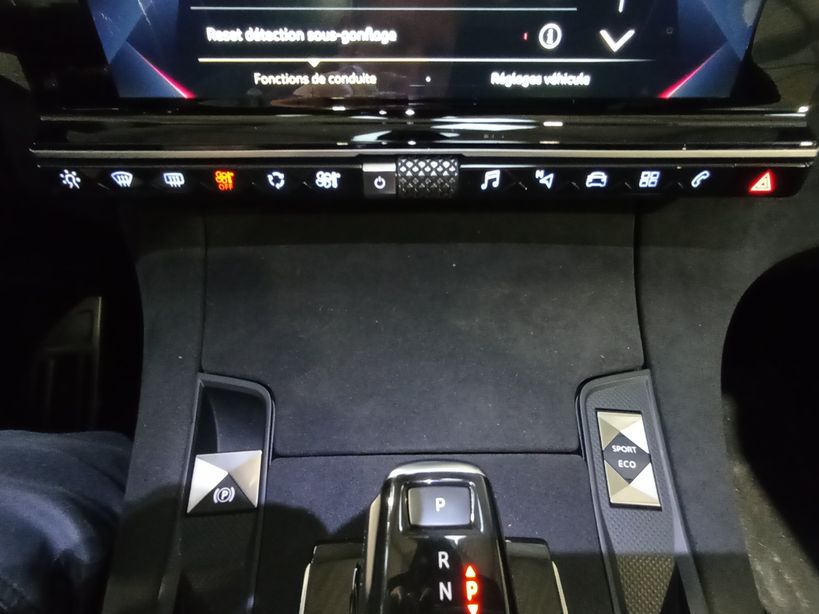 DS DS7 CROSSBACK 2019 - Photo n°30