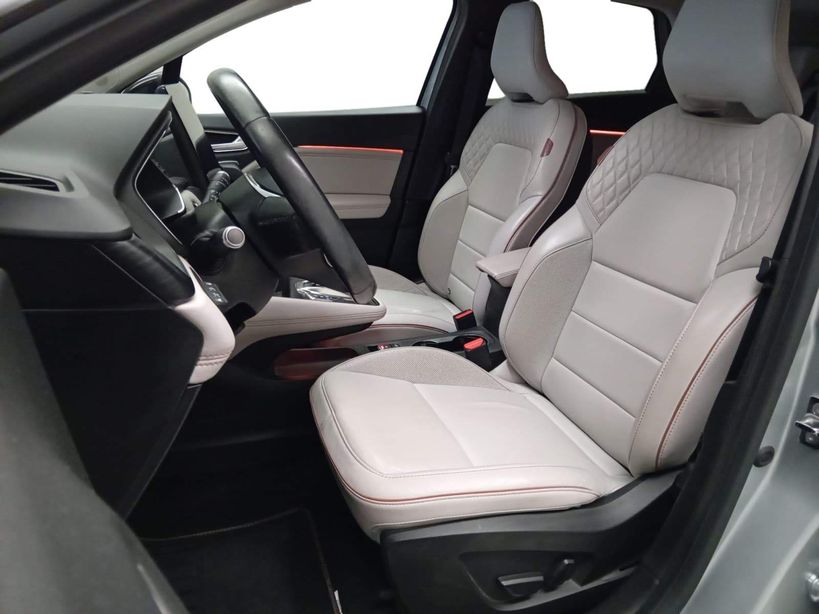RENAULT CAPTUR 2021 - Photo n°10