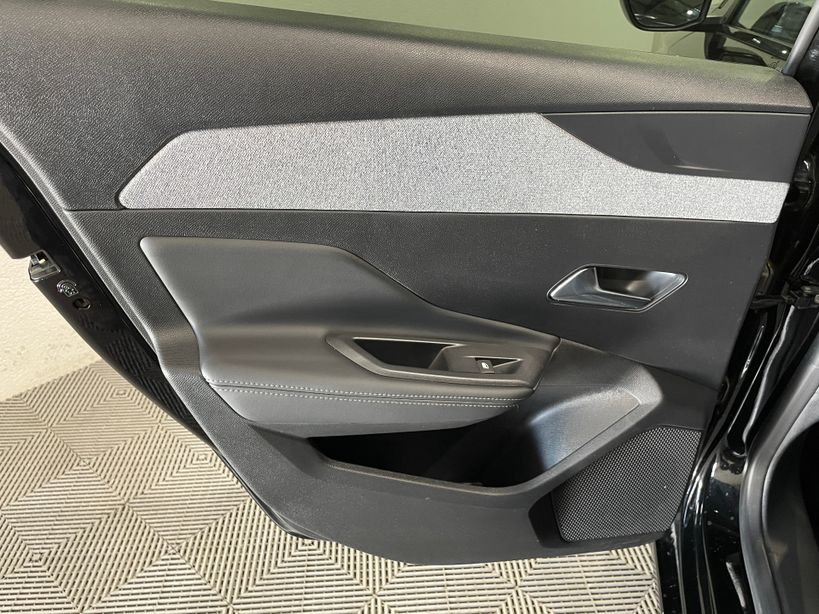 PEUGEOT 308 2023 - Photo n°17