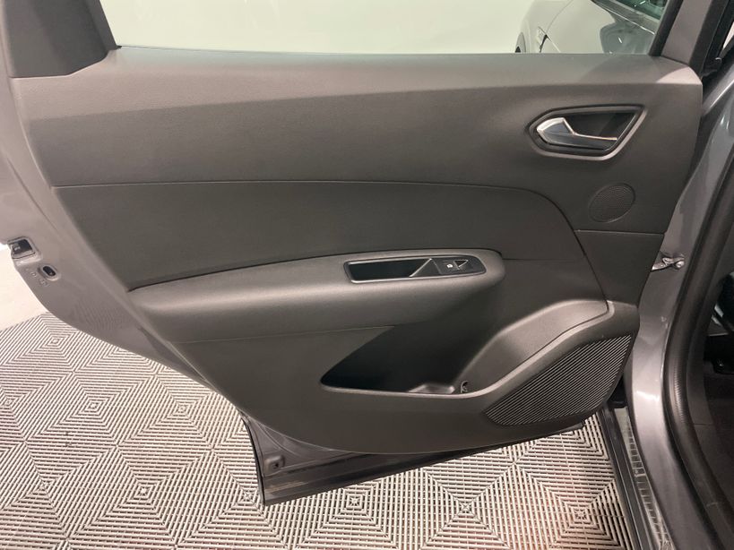 RENAULT ARKANA 2023 - Photo n°26