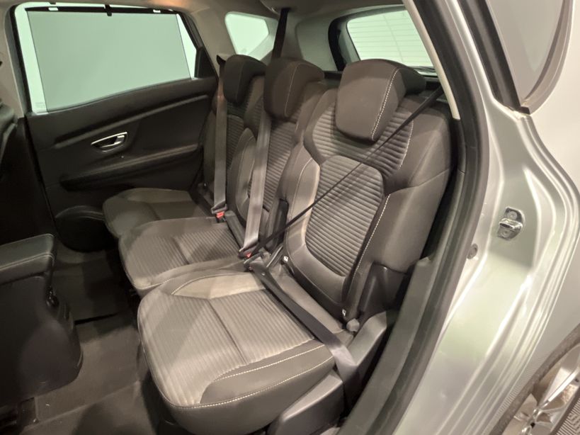 RENAULT SCENIC IV BUSINESS 2017 - Photo n°9