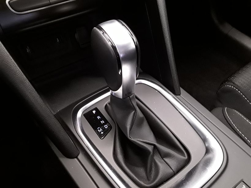 RENAULT MEGANE IV 2018 - Photo n°23