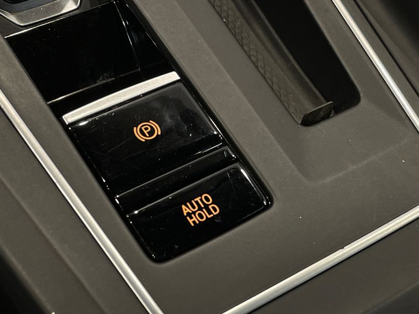 VOLKSWAGEN GOLF 2023 - Photo n°21