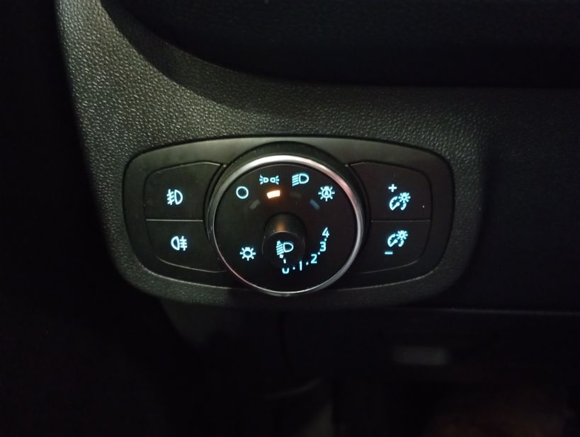 FORD FIESTA 2020 - Photo n°27