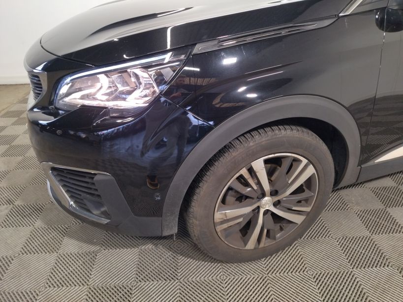 PEUGEOT 5008 2019 - Photo n°3