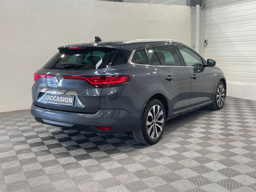 RENAULT MEGANE IV ESTATE 2023 - Photo n°5