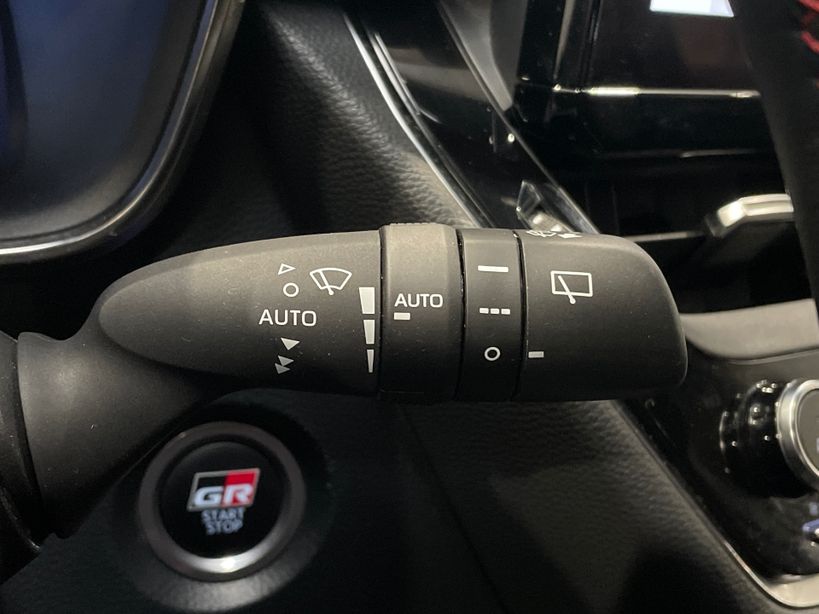 TOYOTA COROLLA TOURING SPORTS HYBRIDE 2023 - Photo n°30