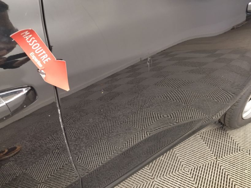 RENAULT MEGANE IV BERLINE BUSINESS 2020 - Photo n°7