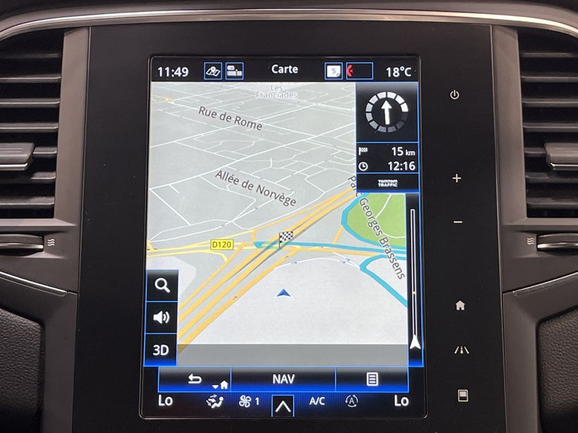 RENAULT MEGANE IV BERLINE 2020 - Photo n°13