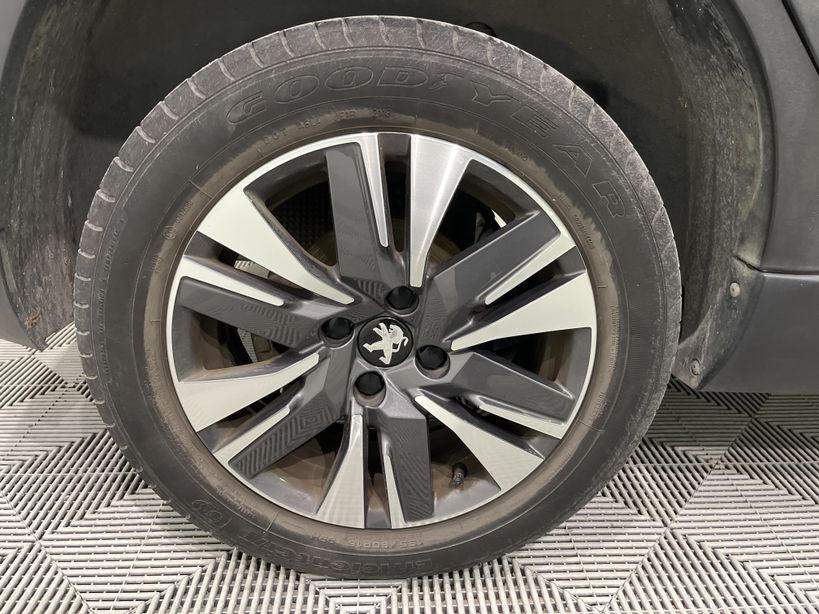 PEUGEOT 2008 2018 - Photo n°1