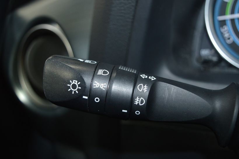 TOYOTA AURIS BUSINESS 2014 - Photo n°25