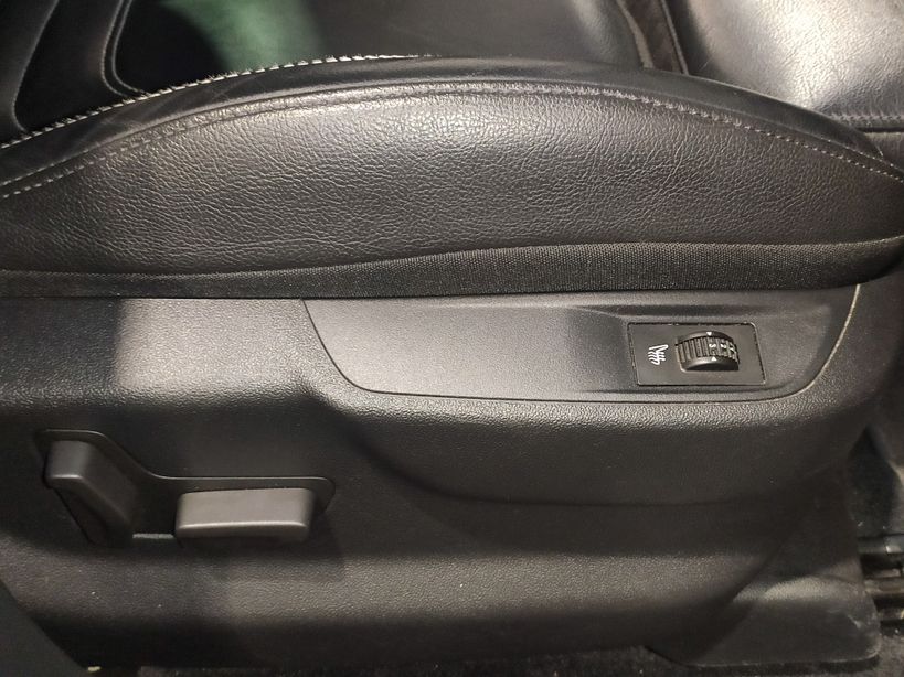 DS DS5 EXECUTIVE 2016 - Photo n°25