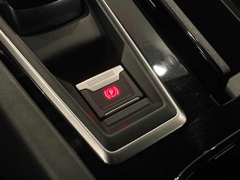 PEUGEOT 508 SW 2021 - Photo n°21