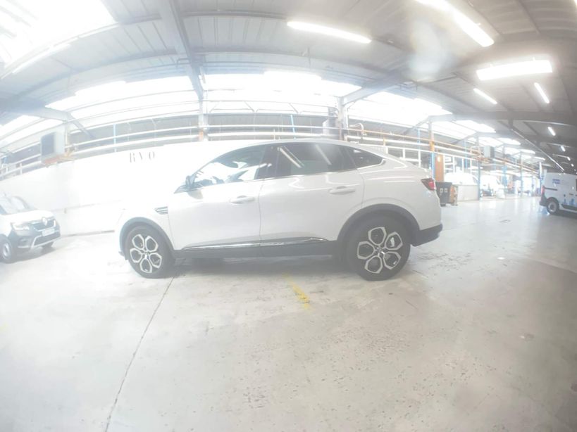 RENAULT ARKANA 2023 - Photo n°7