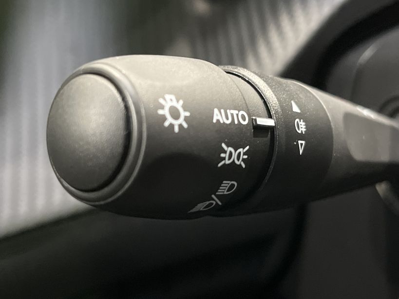 PEUGEOT 2008 2023 - Photo n°30