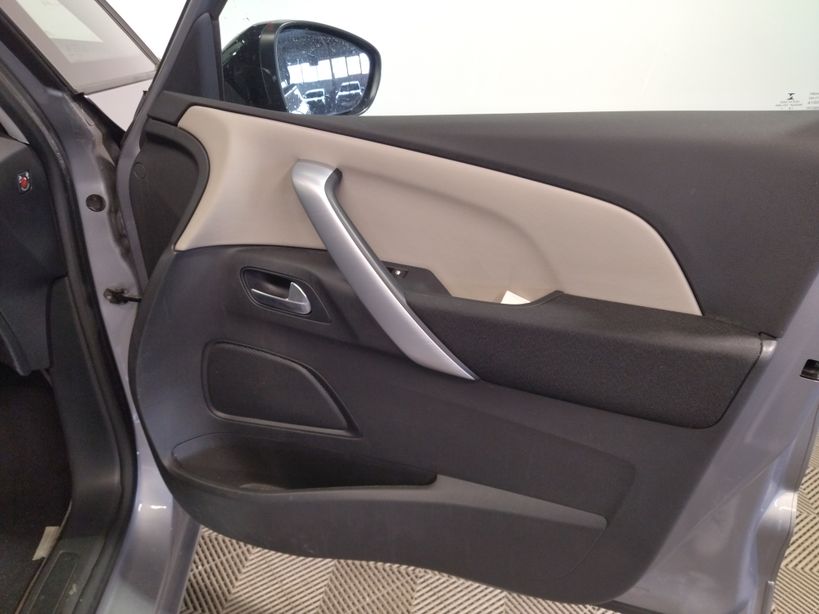 CITROEN C4 SPACETOURER 2019 - Photo n°8