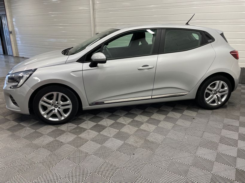 RENAULT CLIO V 2021 - Photo n°4