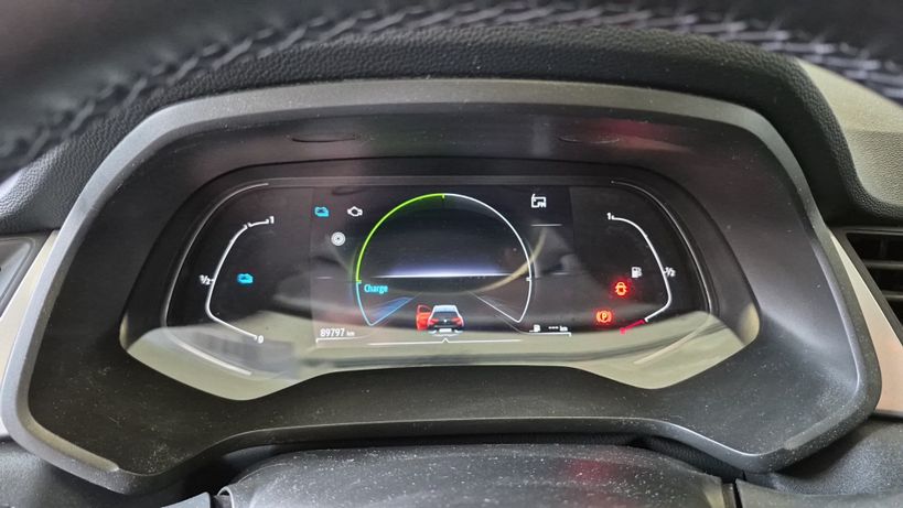 RENAULT CAPTUR 2023 - Photo n°7