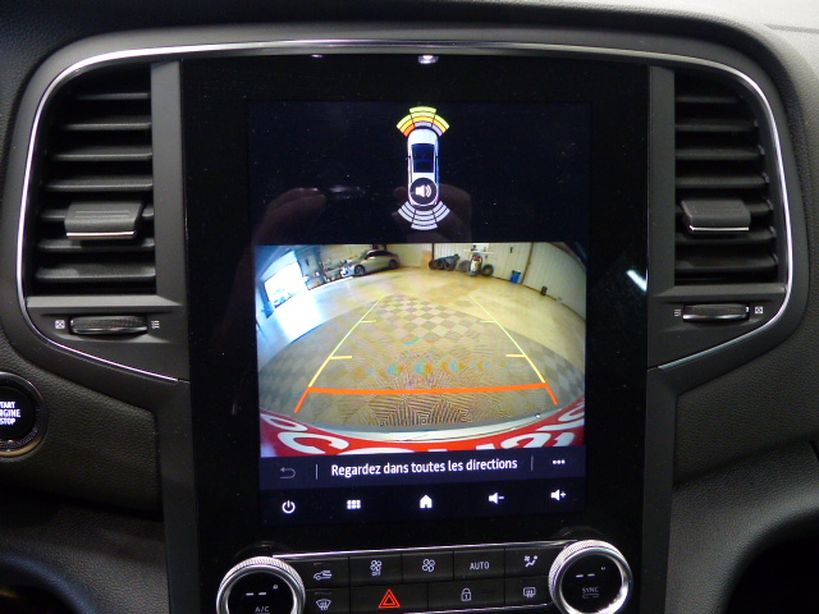 RENAULT MEGANE IV ESTATE 2020 - Photo n°10
