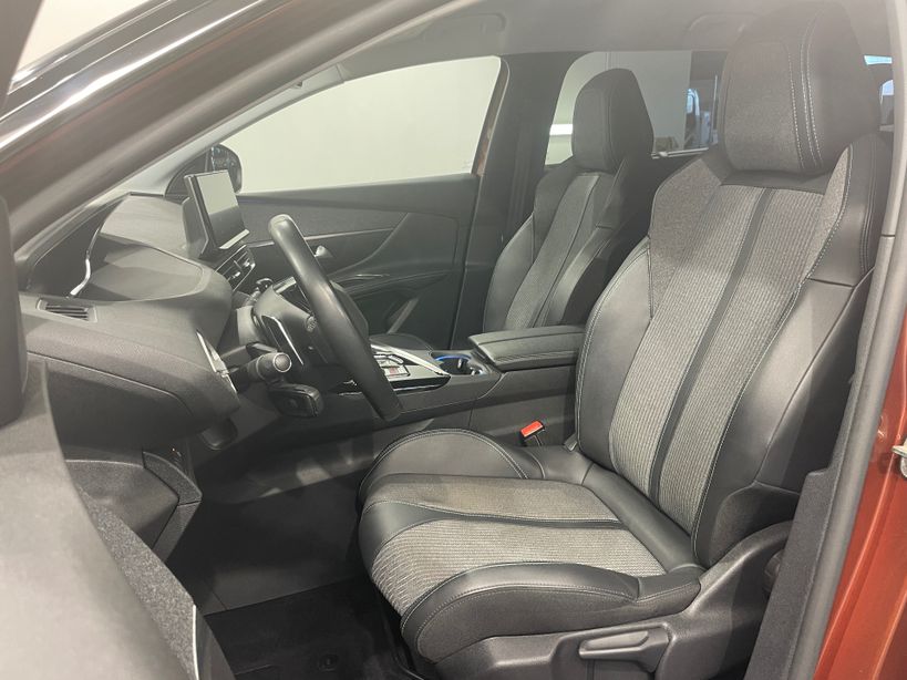 PEUGEOT 5008 2021 - Photo n°11