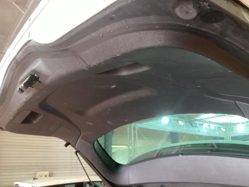 RENAULT MEGANE IV ESTATE 2020 - Photo n°7