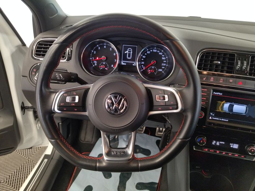 VOLKSWAGEN POLO 2016 - Photo n°12