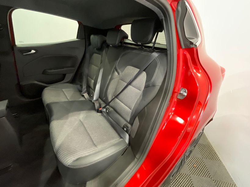RENAULT CLIO V 2023 - Photo n°8