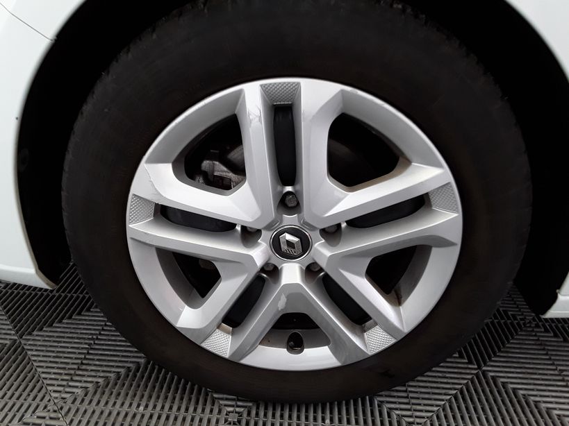 RENAULT MEGANE IV 2018 - Photo n°5