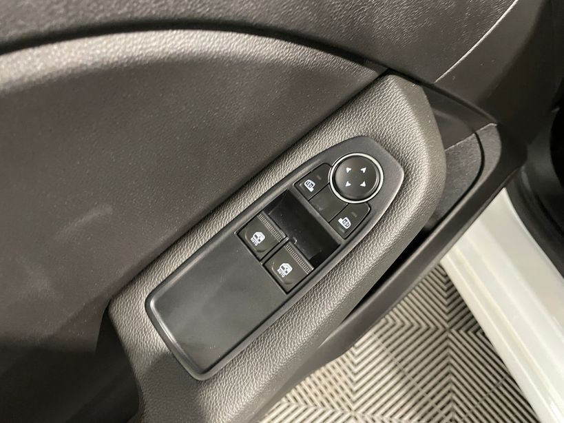 RENAULT CLIO V 2021 - Photo n°36