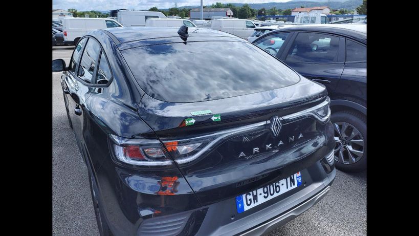 RENAULT ARKANA 2024 - Photo n°8