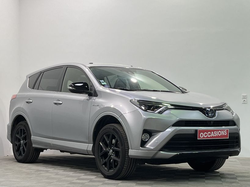 TOYOTA RAV4 HYBRIDE RC18 PRO 2019 - Photo n°2