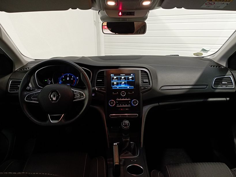 RENAULT MEGANE IV BERLINE BUSINESS 2019 - Photo n°14