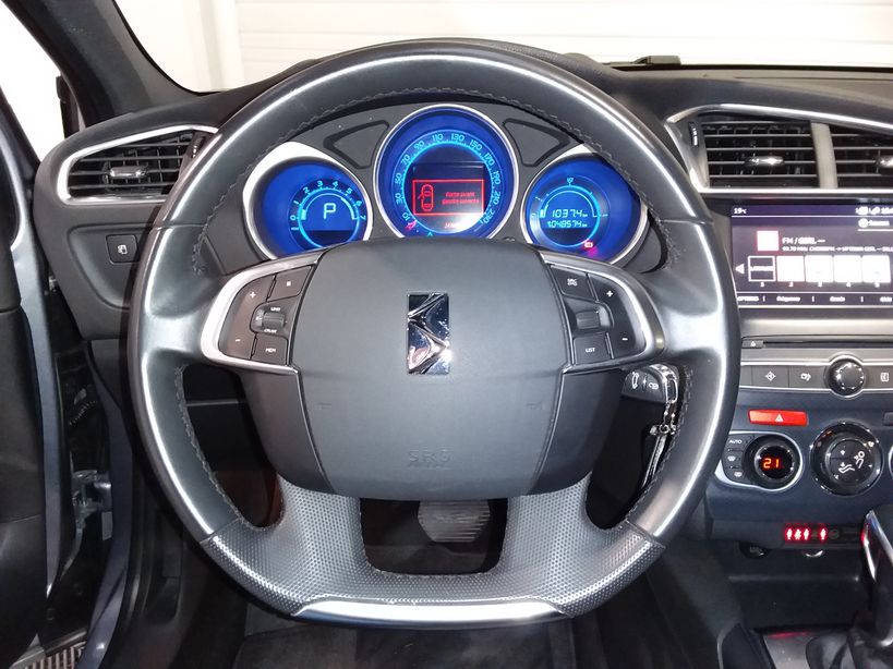DS DS4 CROSSBACK 2017 - Photo n°13