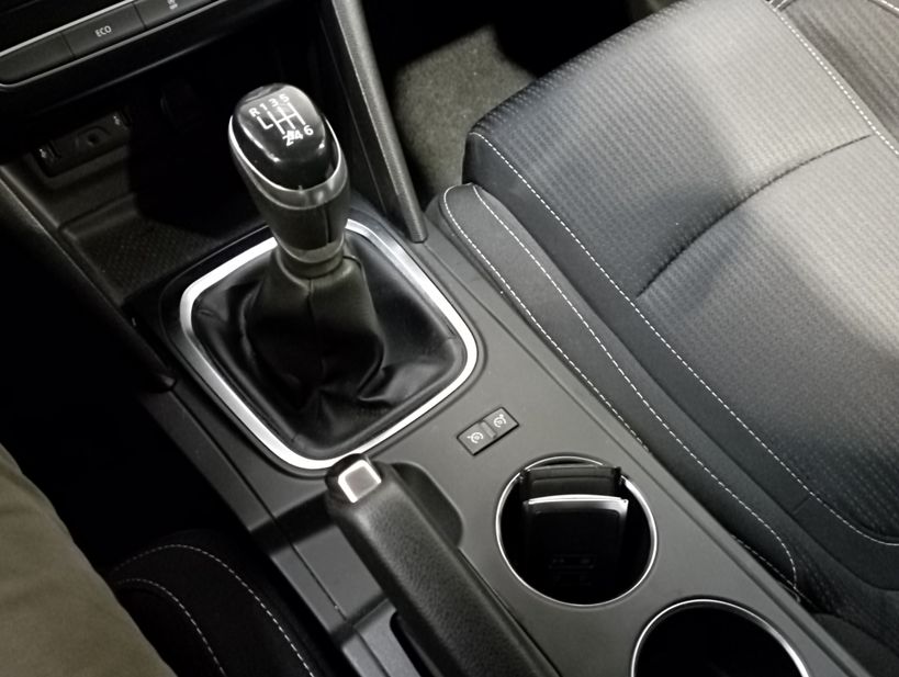 RENAULT MEGANE IV BERLINE BUSINESS 2020 - Photo n°23