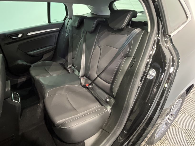 RENAULT MEGANE IV ESTATE 2021 - Photo n°9
