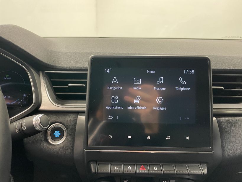 RENAULT CAPTUR 2021 - Photo n°21