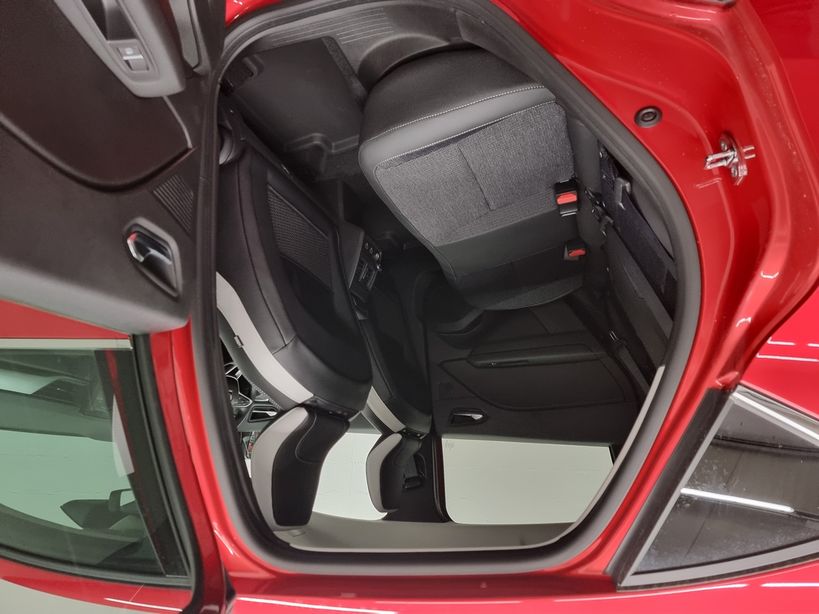 RENAULT CAPTUR 2023 - Photo n°12
