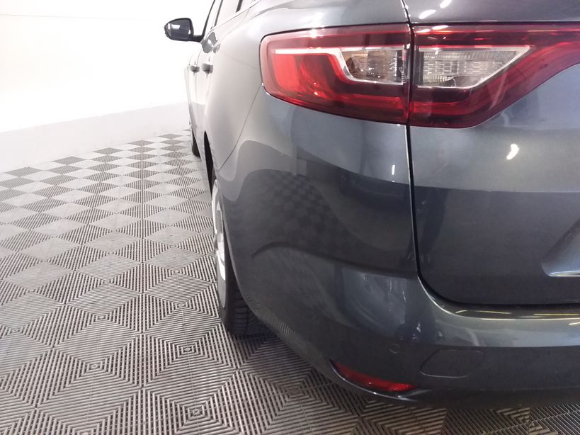 RENAULT MEGANE IV ESTATE BUSINESS 2019 - Photo n°14
