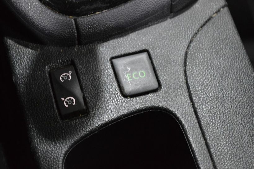 RENAULT CLIO IV BUSINESS 2017 - Photo n°11