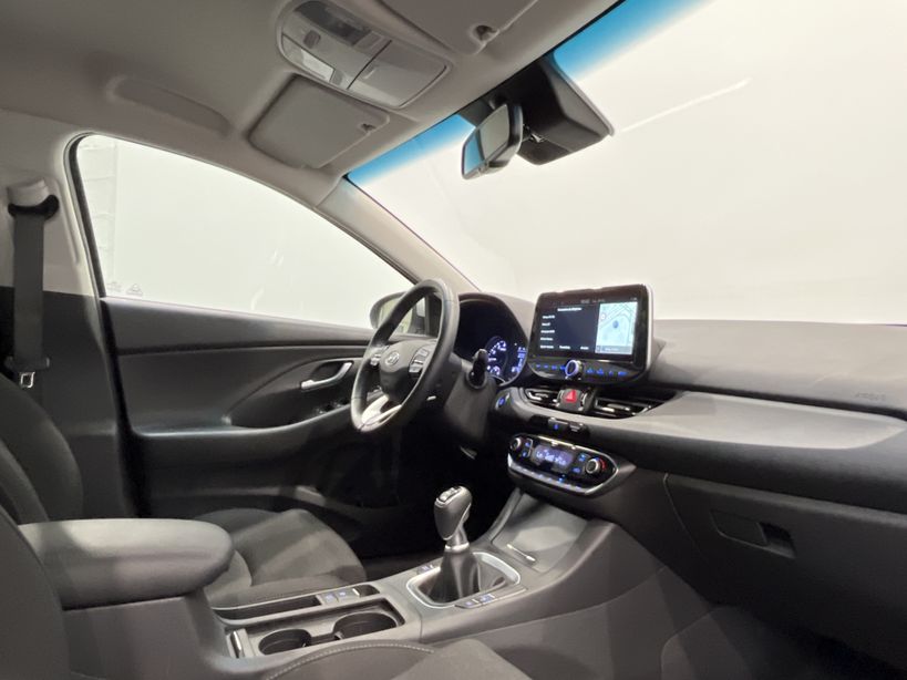 HYUNDAI i30 2022 - Photo n°23