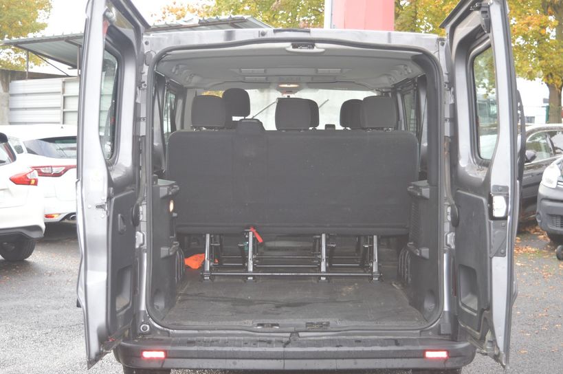 RENAULT TRAFIC COMBI 2016 - Photo n°5