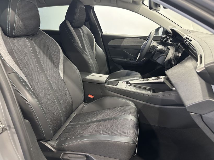 PEUGEOT 308 2024 - Photo n°9