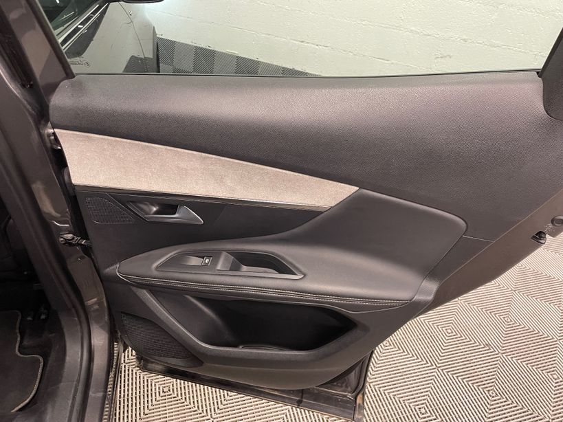 PEUGEOT 3008 2023 - Photo n°31