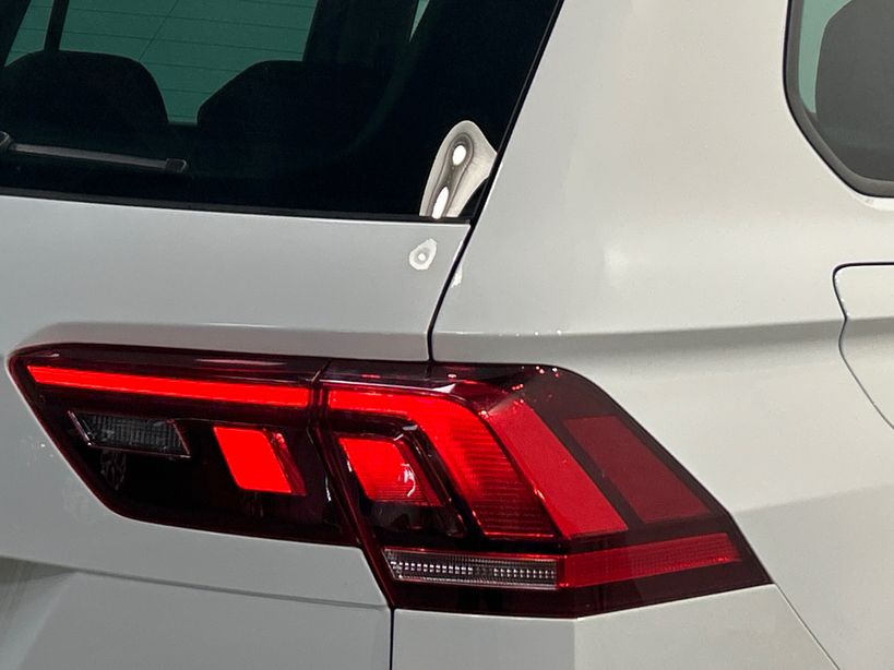 VOLKSWAGEN TIGUAN BUSINESS 2022 - Photo n°8