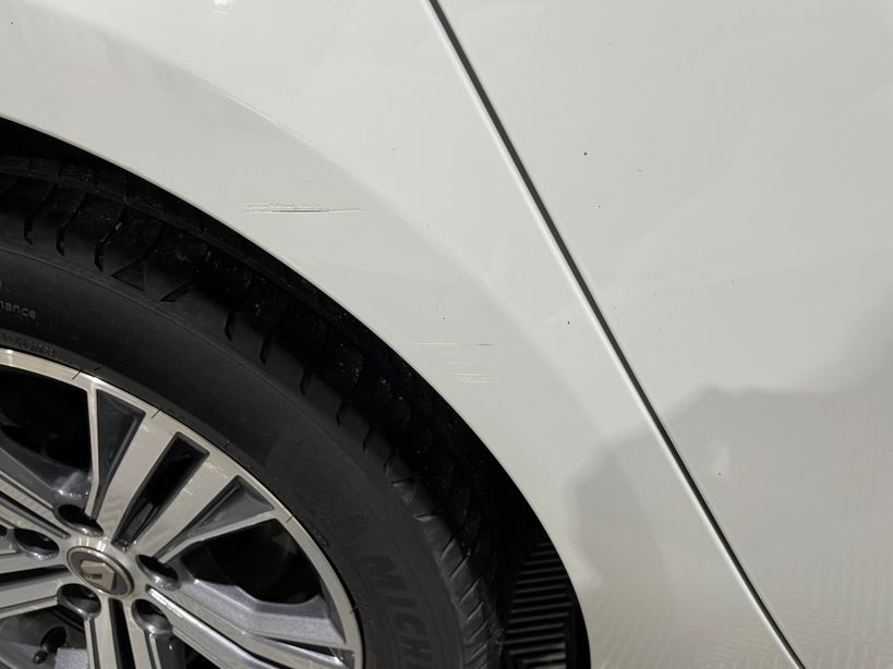 RENAULT MEGANE IV BERLINE 2022 - Photo n°15