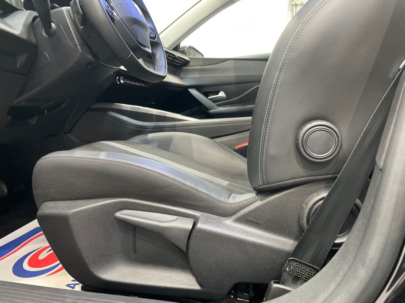 PEUGEOT 308 2023 - Photo n°38